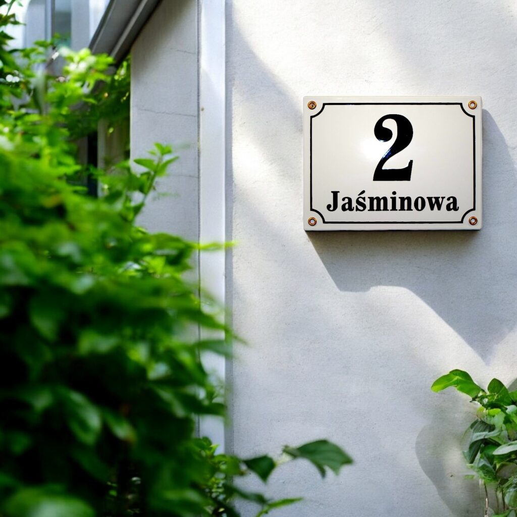 biała tablica adresowa